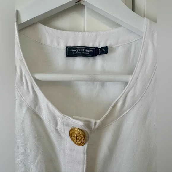 Vineyard Vines Women’s Linen Button Front Shift Dress White with Gold Accent - Picture 5 of 9